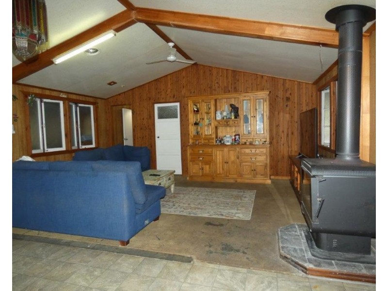 22 JAMES STREET, Rosedale QLD 4674