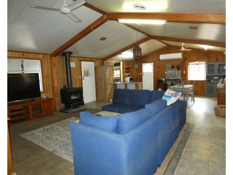 22 JAMES STREET, Rosedale QLD 4674