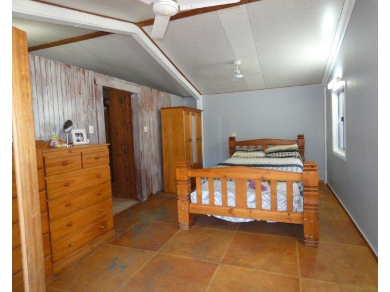 22 JAMES STREET, Rosedale QLD 4674