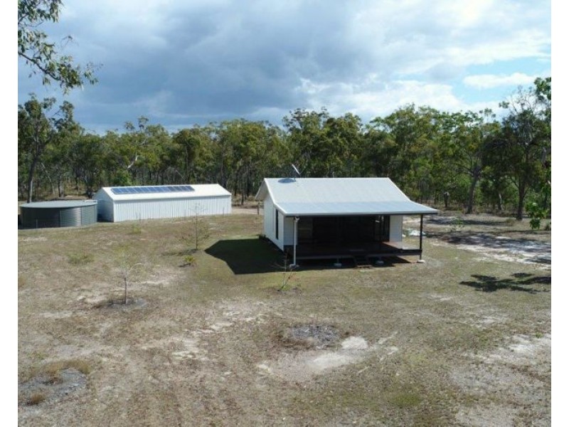 149 Fernfield Road, Deepwater QLD 4674