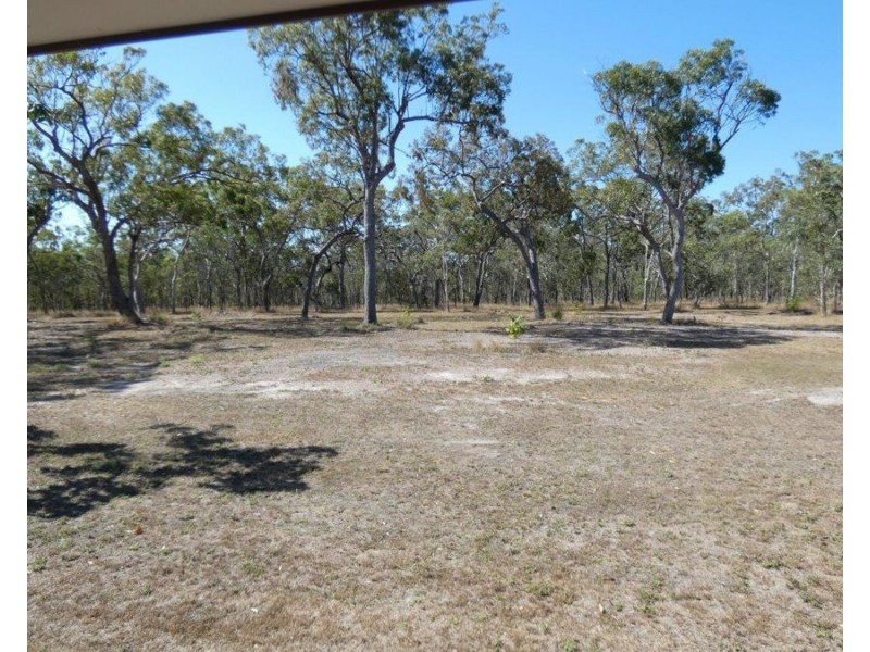 149 Fernfield Road, Deepwater QLD 4674