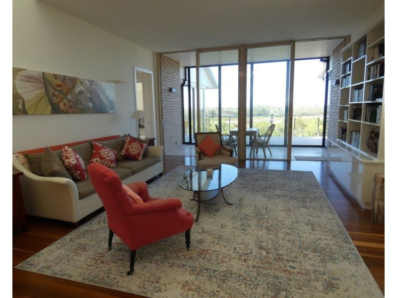 810 Fingerfield Road, Deepwater QLD 4674