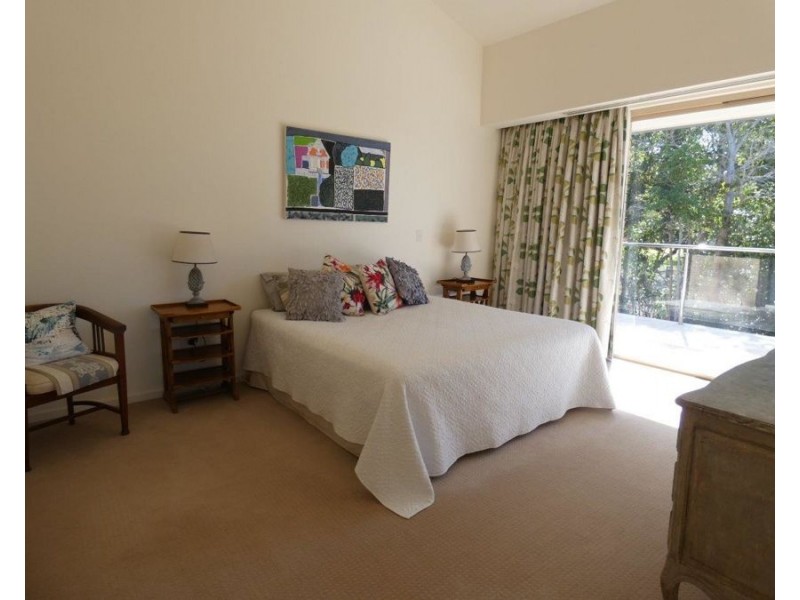 810 Fingerfield Road, Deepwater QLD 4674