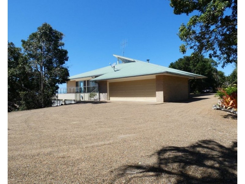 810 Fingerfield Road, Deepwater QLD 4674