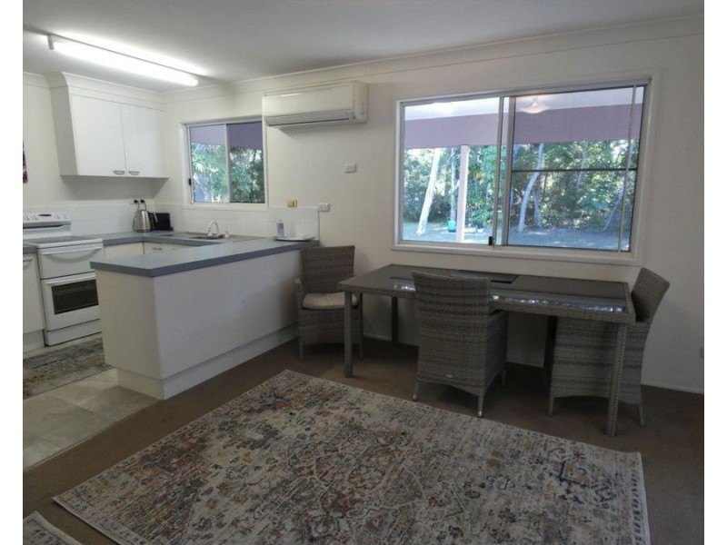 810 Fingerfield Road, Deepwater QLD 4674