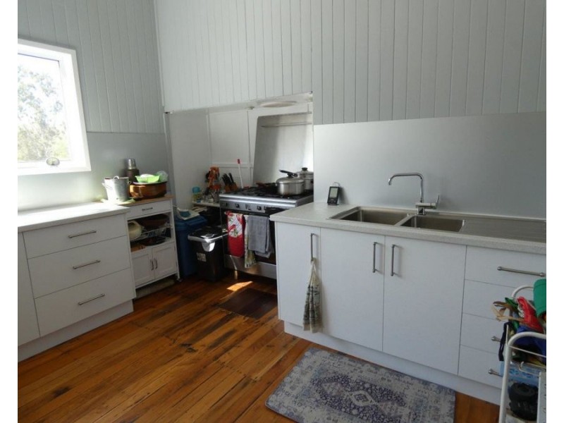 604 Coast Road, Baffle Creek QLD 4674