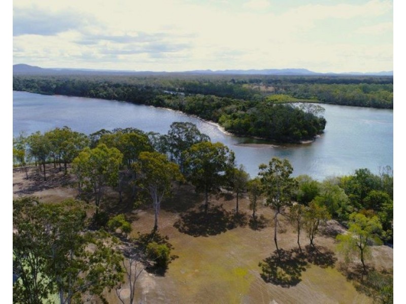 604 Coast Road, Baffle Creek QLD 4674