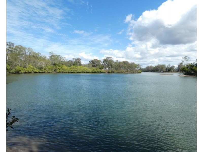 604 Coast Road, Baffle Creek QLD 4674