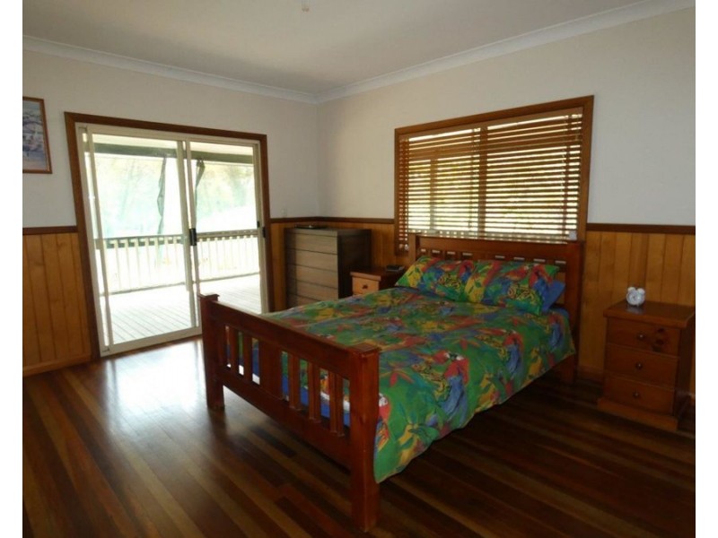 122 Muller Road, Baffle Creek QLD 4674