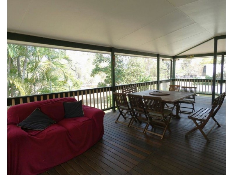122 Muller Road, Baffle Creek QLD 4674
