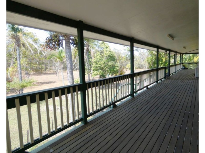 122 Muller Road, Baffle Creek QLD 4674