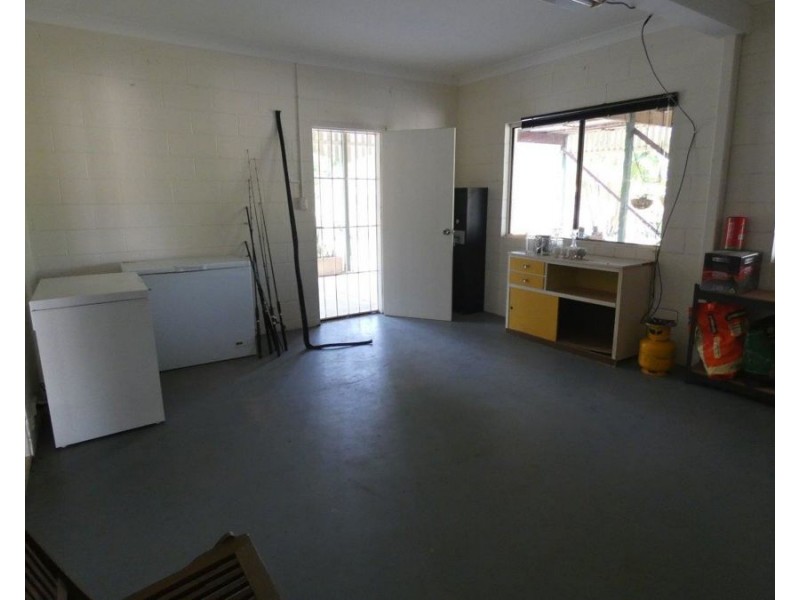 122 Muller Road, Baffle Creek QLD 4674