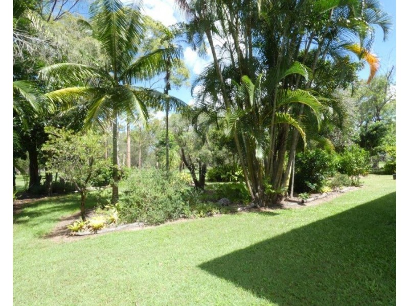 122 Muller Road, Baffle Creek QLD 4674