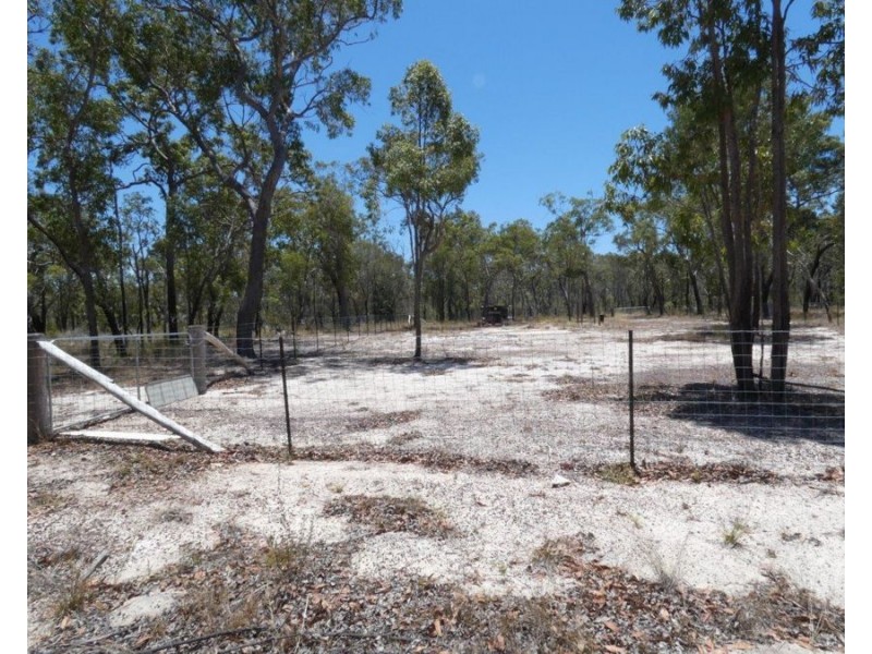 244 Pacific Drive, Deepwater QLD 4674