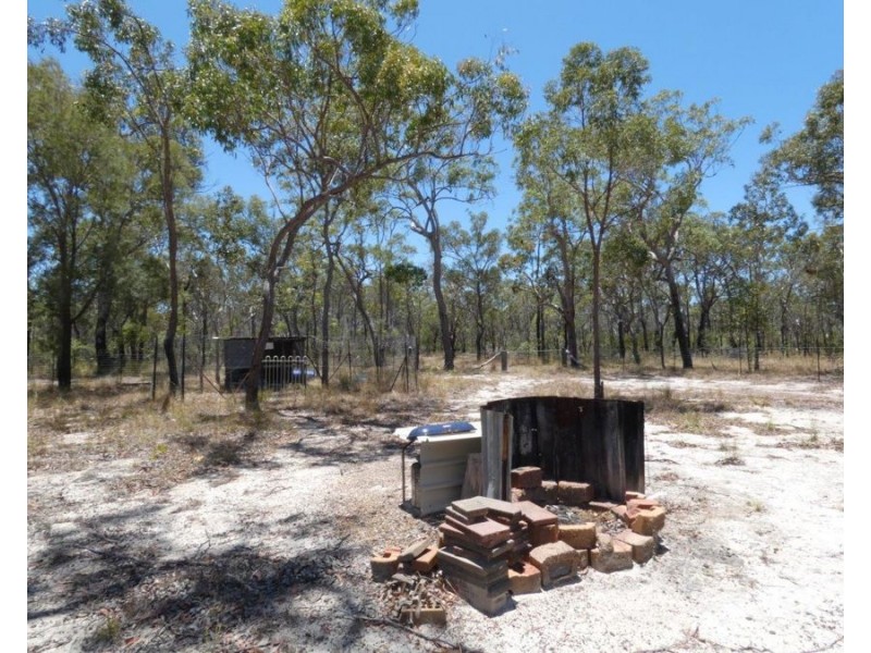 244 Pacific Drive, Deepwater QLD 4674