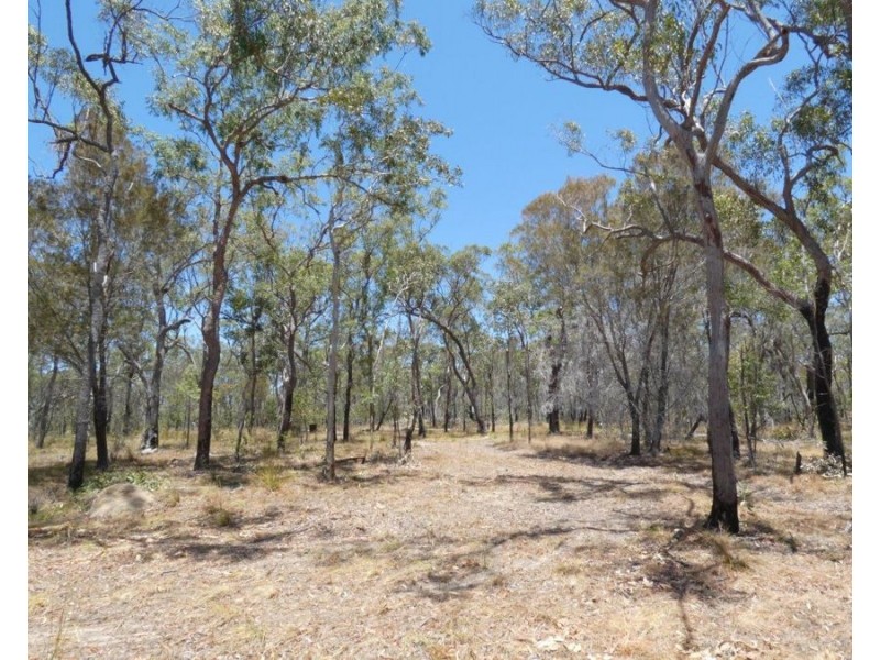 244 Pacific Drive, Deepwater QLD 4674