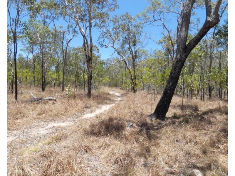 244 Pacific Drive, Deepwater QLD 4674