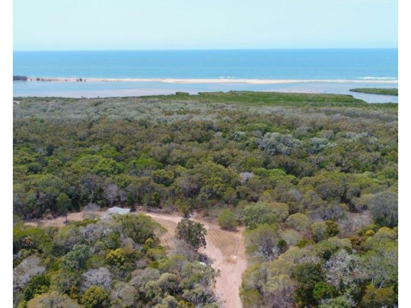 614 Fingerfield Road, Deepwater QLD 4674