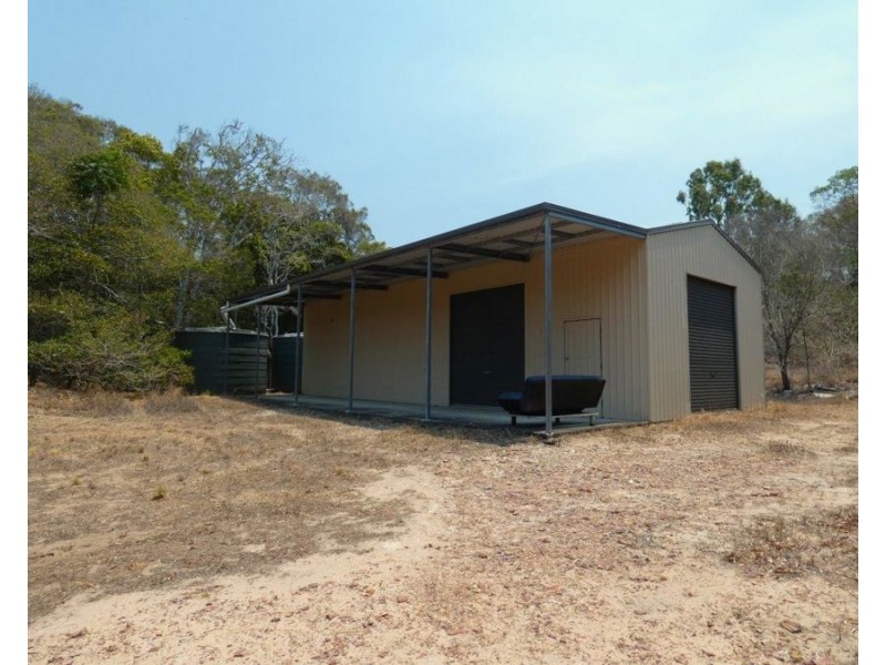 614 Fingerfield Road, Deepwater QLD 4674