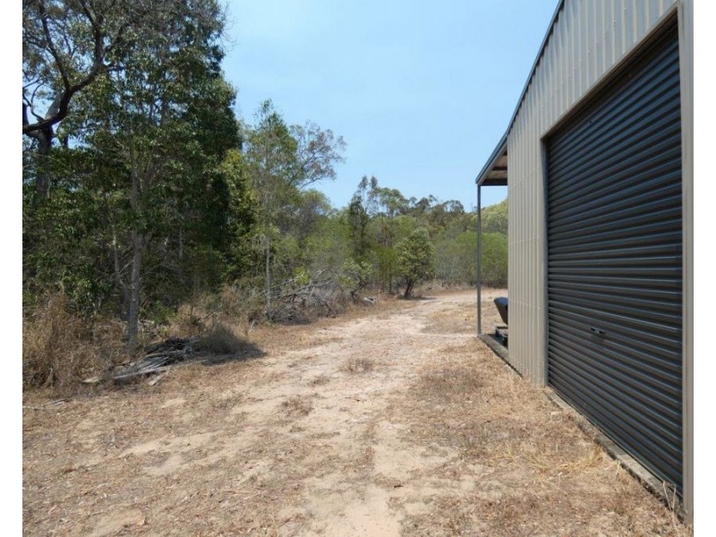 614 Fingerfield Road, Deepwater QLD 4674