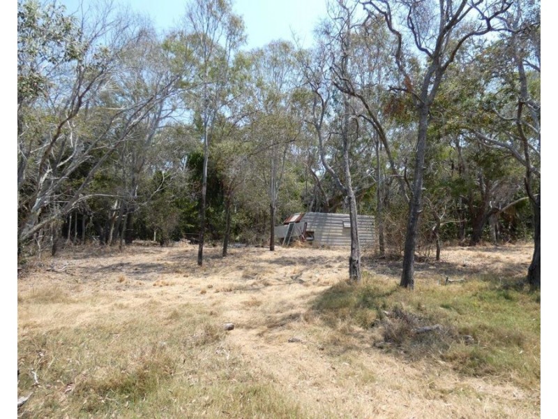 614 Fingerfield Road, Deepwater QLD 4674