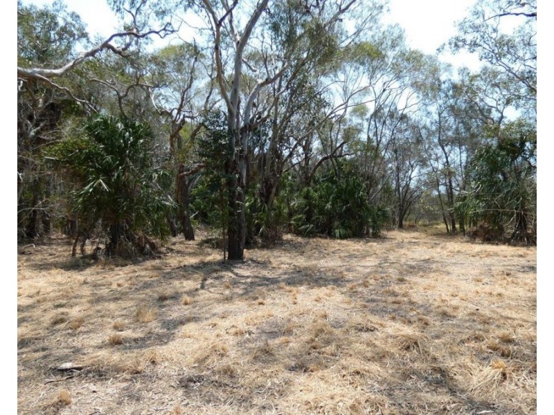 614 Fingerfield Road, Deepwater QLD 4674