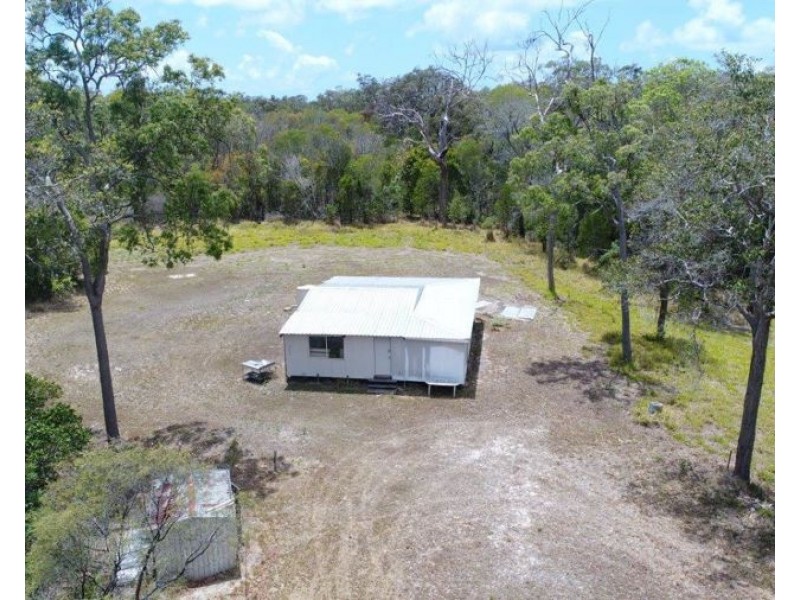 520 Deepwater Road, Deepwater QLD 4674