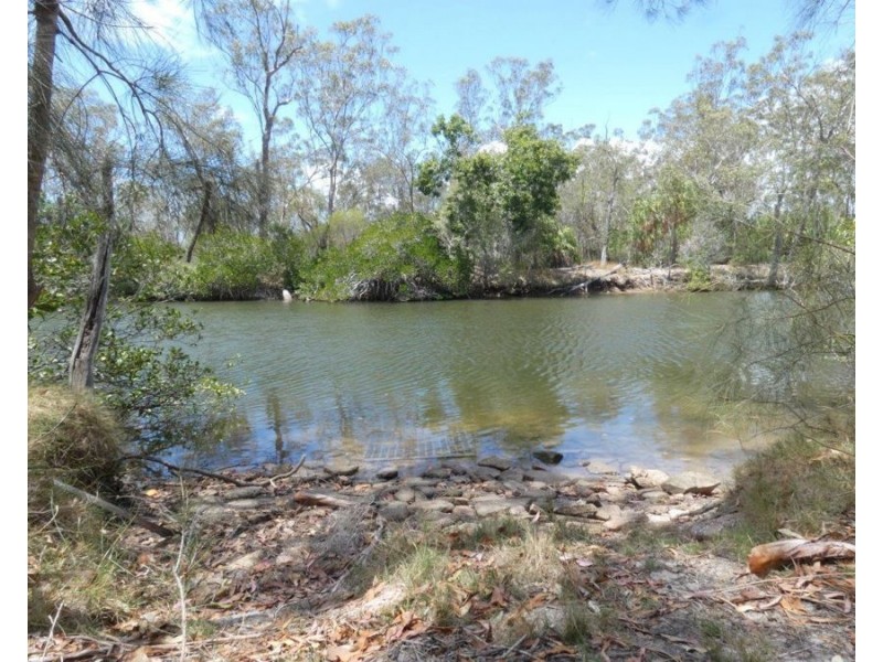 520 Deepwater Road, Deepwater QLD 4674