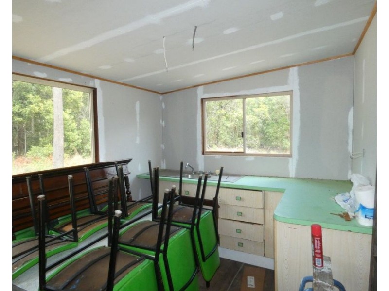 520 Deepwater Road, Deepwater QLD 4674