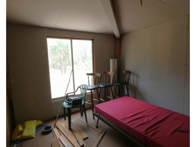 520 Deepwater Road, Deepwater QLD 4674