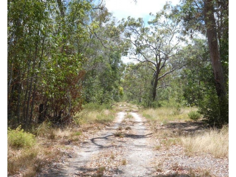 520 Deepwater Road, Deepwater QLD 4674