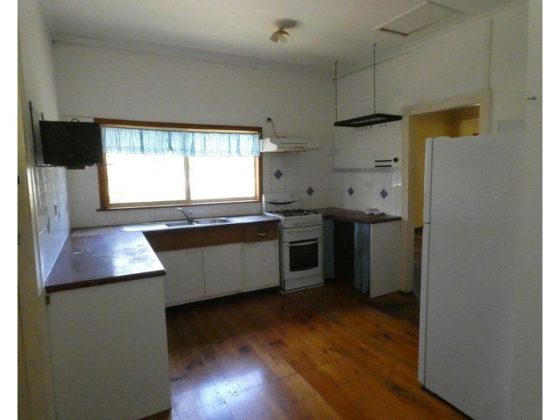 2140 Tableland Road, Mount Maria QLD 4674