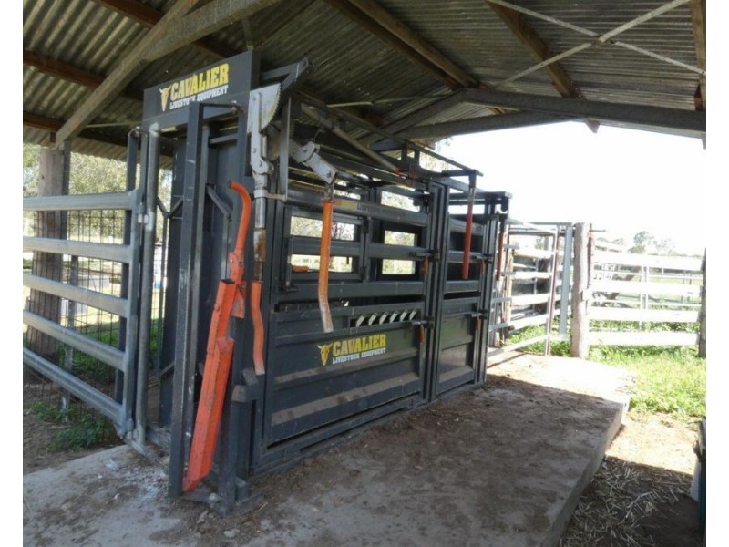 240 Ballantyne Road, Captain Creek QLD 4677