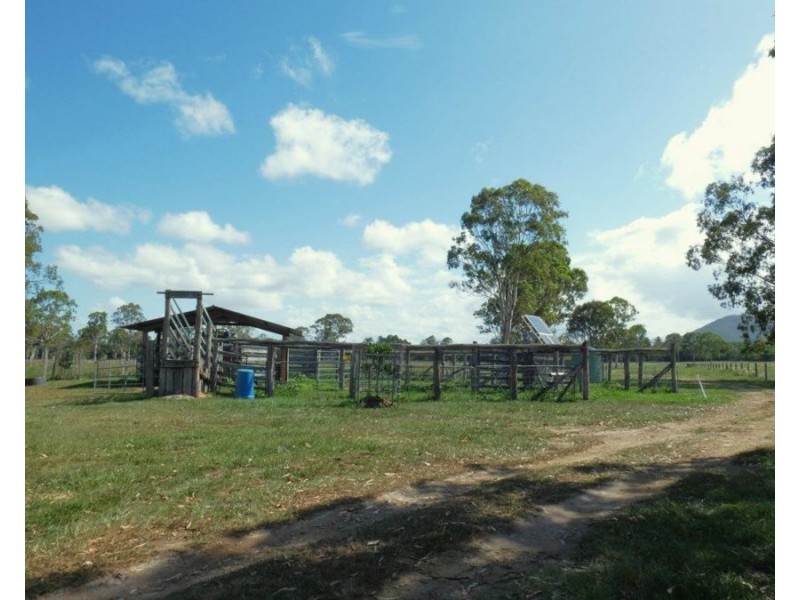 240 Ballantyne Road, Captain Creek QLD 4677