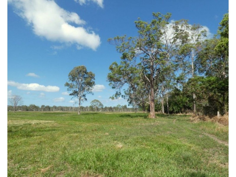 240 Ballantyne Road, Captain Creek QLD 4677