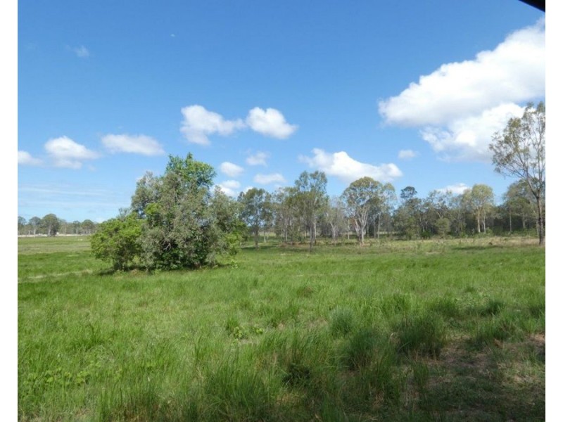 240 Ballantyne Road, Captain Creek QLD 4677