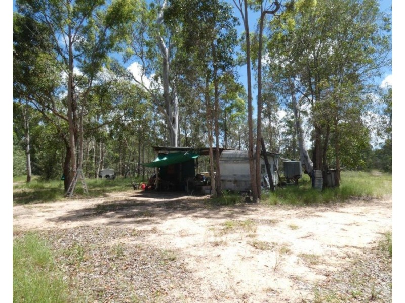 666 Capricornia Drive, Deepwater QLD 4674