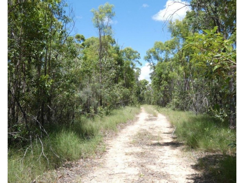 666 Capricornia Drive, Deepwater QLD 4674