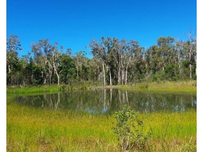 609 Matchbox Road, Deepwater QLD 4674