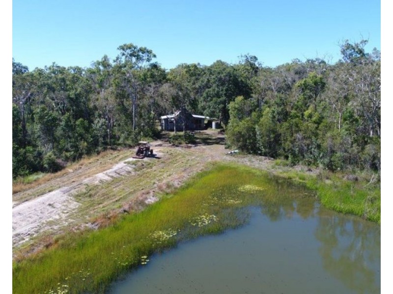 609 Matchbox Road, Deepwater QLD 4674
