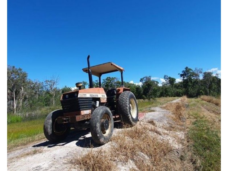 609 Matchbox Road, Deepwater QLD 4674