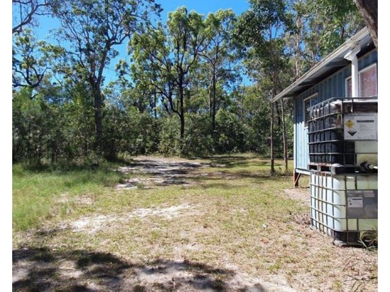 609 Matchbox Road, Deepwater QLD 4674