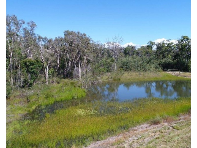 609 Matchbox Road, Deepwater QLD 4674