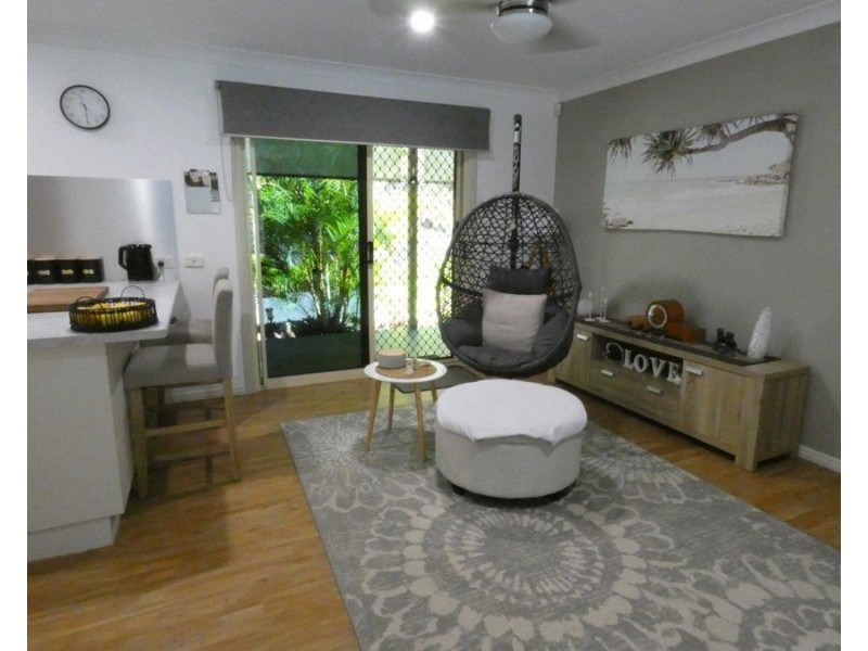 7 Bugdens Road, Yandaran QLD 4673