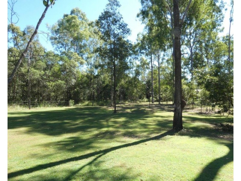 7 Bugdens Road, Yandaran QLD 4673