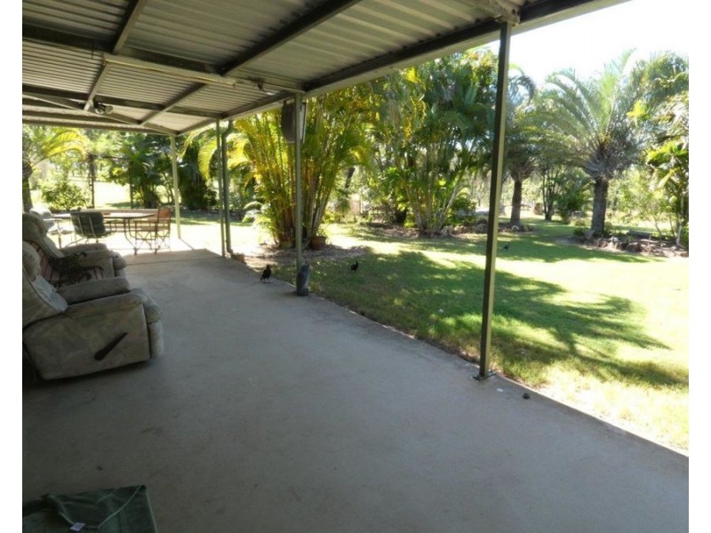561 Matchbox Road, Deepwater QLD 4674