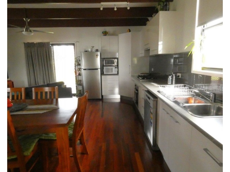 4703 Lowmead Road, Berajondo QLD 4674