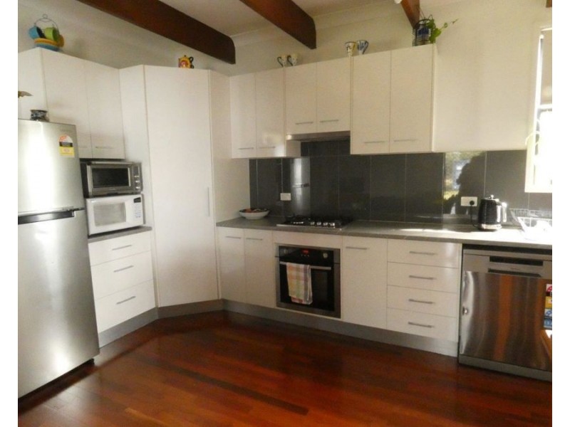 4703 Lowmead Road, Berajondo QLD 4674