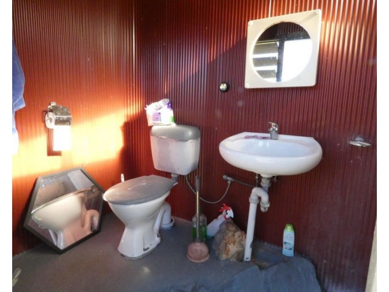 784 Matchbox Road, Deepwater QLD 4674