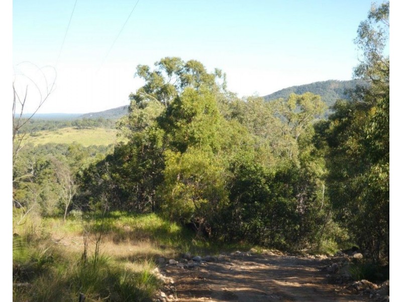 784 Matchbox Road, Deepwater QLD 4674